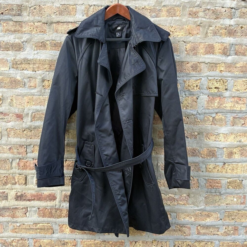 H&M Men's Black Belted Trench Coat 40R Point Collar Button/Buckle Accents